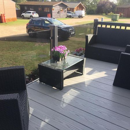 Tattershall Lakes Retreat 3 Bedroom Mini Lodge Waddington  المظهر الخارجي الصورة