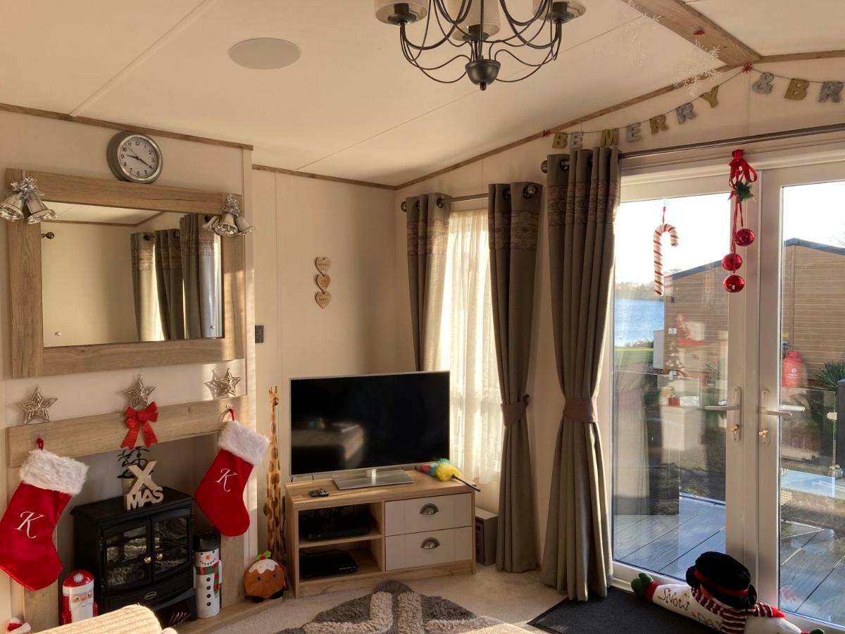Tattershall Lakes Retreat 3 Bedroom Mini Lodge Waddington  المظهر الخارجي الصورة